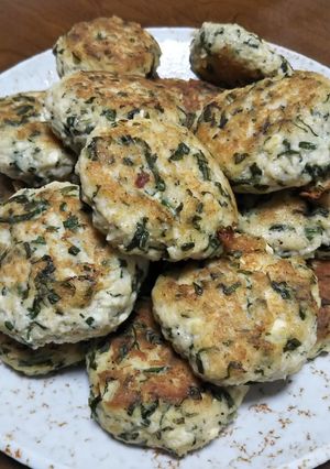 主に豆腐と鶏ミンチで青紫蘇バーグ-レシピのメイン写真