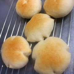 รูปของ オリーブオイルを味わうパン