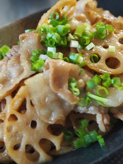 れんこんと豚肉の甘辛炒め-レシピのメイン写真