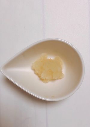 【離乳食初期】レンジでりんご ペースト-レシピのメイン写真