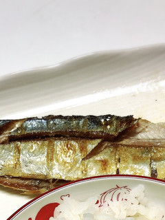 旨味を閉じ込める!秋刀魚の塩焼き!-レシピのメイン写真