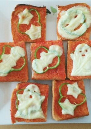 ハロウィン チーズトースト-レシピのメイン写真