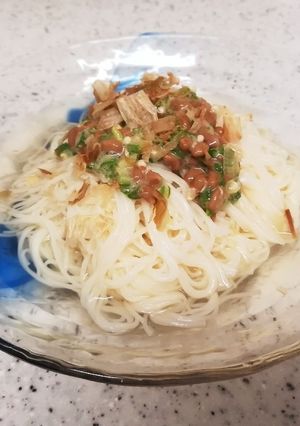 沖縄そばだしネバトロそうめん-レシピのメイン写真