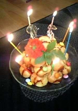 お誕生日に♪シュークリームタワー-レシピのメイン写真