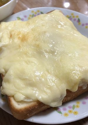 チーズと卵のトースト♪-レシピのメイン写真