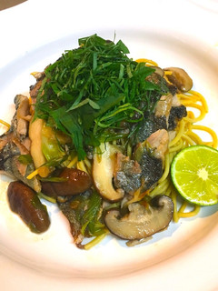 糖質制限!焼きサンマと椎茸の和風パスタ-レシピのメイン写真