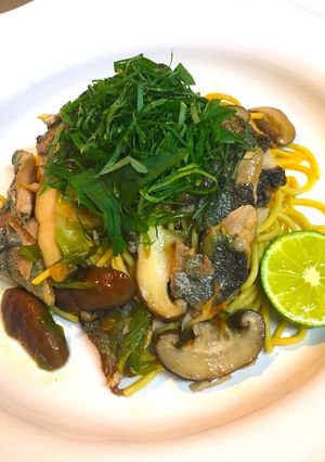 糖質制限!焼きサンマと椎茸の和風パスタ-レシピのメイン写真