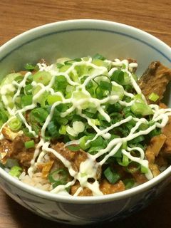 雑な男料理:鯖缶(味噌煮)丼!!-レシピのメイン写真