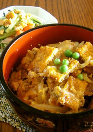 駄菓子でごはん！ソースかつ丼♪-レシピのメイン写真