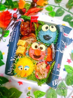 丸おにぎり♪『セサミストリート』キャラ弁-レシピのメイン写真