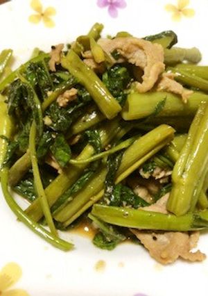 めんつゆで簡単·空心菜と豚肉の炒め物-レシピのメイン写真
