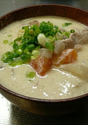冬はやっぱり粕汁~わが家風~-レシピのメイン写真