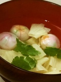 湯葉と三つ葉のすまし汁-レシピのメイン写真