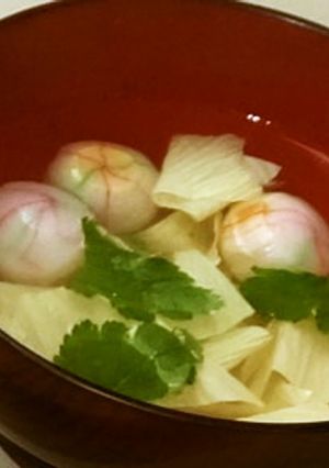 湯葉と三つ葉のすまし汁-レシピのメイン写真