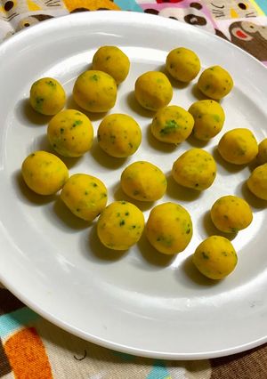 手づかみ＊かぼちゃブロッコリーボール-レシピのメイン写真