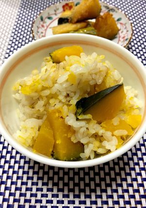 もち麦入りかぼちゃご飯☆鍋・炊飯器でも-レシピのメイン写真