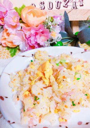 適当にパラッと♪パラパラし過ぎない炒飯♪-レシピのメイン写真