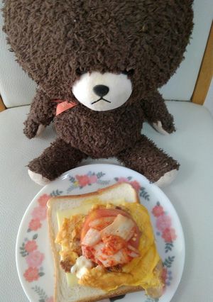ミンチ卵焼きトマトのせトースト-レシピのメイン写真