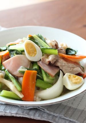 10分で野菜たっぷり！小松菜の中華丼-レシピのメイン写真