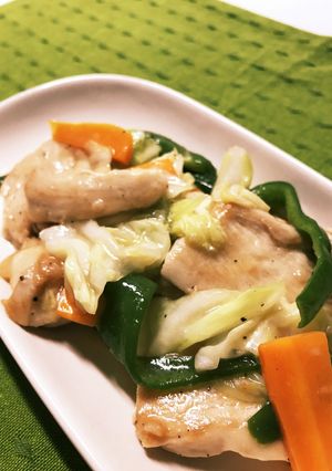 ご飯がすすむ♬トロ〜リ鶏胸肉の塩野菜炒め-レシピのメイン写真