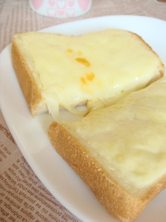 チーズチーズトースト☆.。.:*・゜-レシピのメイン写真