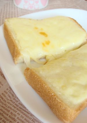 チーズチーズトースト☆.｡.：*･゜-レシピのメイン写真