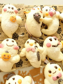 おばけの白パン-レシピのメイン写真