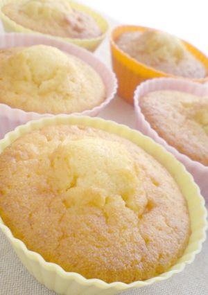 カルピス香る＊しっとりカップケーキ-レシピのメイン写真
