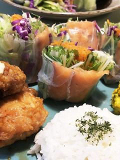 食欲そそる野菜たっぷりカラフル生春巻き♡-レシピのメイン写真