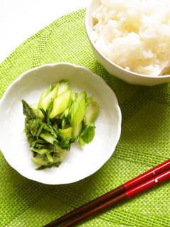 ☺ご飯のお供に☆簡単♪セロリの浅漬け☺-レシピのメイン写真