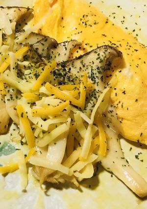 プレーンオムレツ☆エリンギバターソテー添-レシピのメイン写真