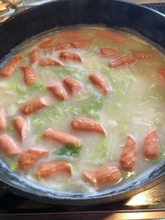 簡単☆白菜とソーセージのクリームスープ-レシピのメイン写真