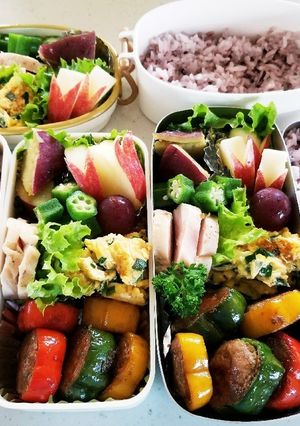 ピーマンの肉詰め弁当。ちょっとアレンジ。-レシピのメイン写真