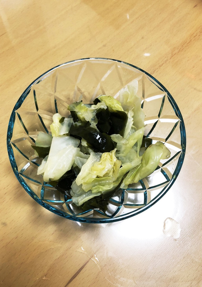 簡単☆５分☆キャベツとワカメの酢の物-レシピのメイン写真