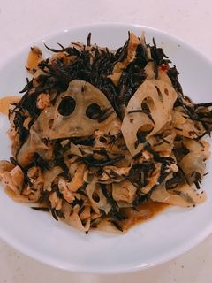 甘辛が旨い!蓮根が入った、ひじきの煮物!-レシピのメイン写真
