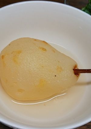 丸ごと✨洋梨の日本酒コンポート-レシピのメイン写真