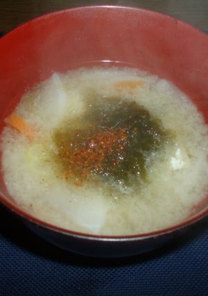 ピリ辛とろろ味噌汁-レシピのメイン写真