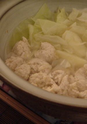 キャベツの鶏団子鍋-レシピのメイン写真