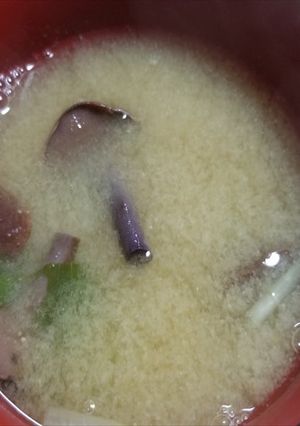 アミタケと水菜の味噌汁-レシピのメイン写真