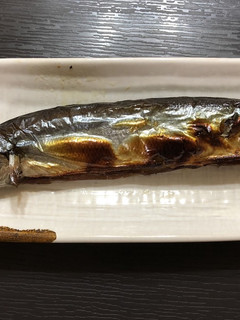 誰でも綺麗に☆秋刀魚(さんま)内臓取り-レシピのメイン写真