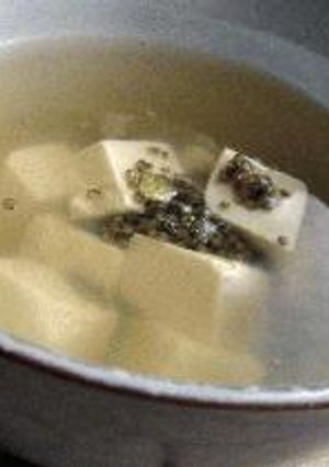 とんぶりと豆腐の澄まし汁-レシピのメイン写真