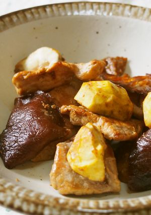 栗と豚ももと干し椎茸のオイスター炒め♪-レシピのメイン写真
