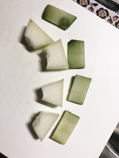 簡単!冬瓜の皮の剥き方-レシピのメイン写真
