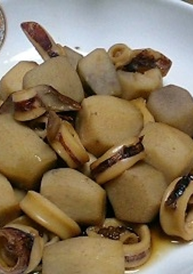 さといもとイカの煮物-レシピのメイン写真