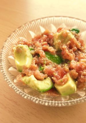 簡単美味！マグロのたたき＆アボカド-レシピのメイン写真