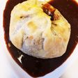 牛タンシチューのパイ包みフルーツソース
