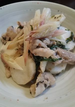 長いもと豚バラの梅シソ炒め-レシピのメイン写真