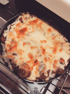 グリルピザプレートでチーズカレードリア-レシピのメイン写真
