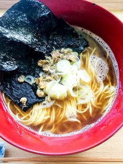3つの材料で簡単!醤油ラーメンスープ-レシピのメイン写真