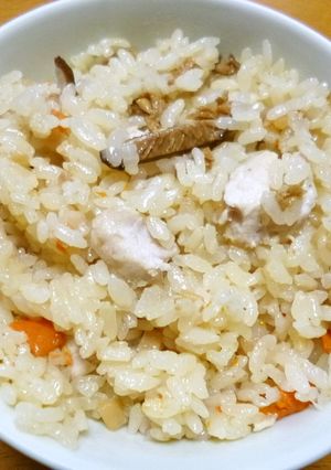炊飯器で「釜めしの素」の釜めしを炊くコツ-レシピのメイン写真